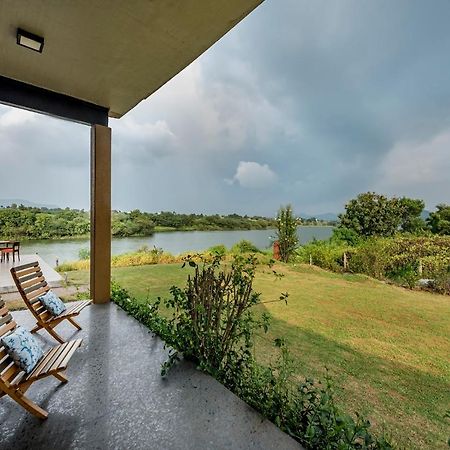 Saffronstays Rose Vineyard By The Lake, Nashik Eksteriør billede